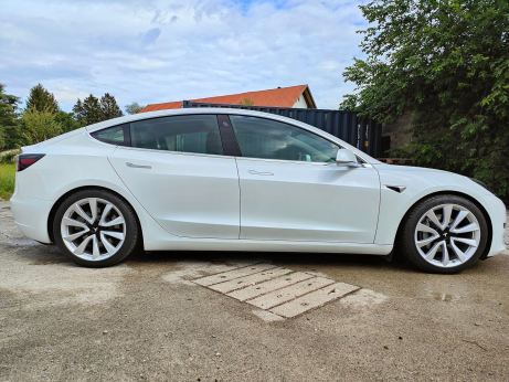 Tieferlegung Model 3 SR+ MIA LFP 60 kWh