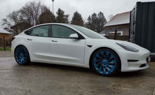 Tieferlegung Model 3 Performance MIA